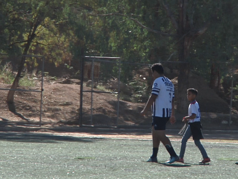 Inician escuelita de fútbol