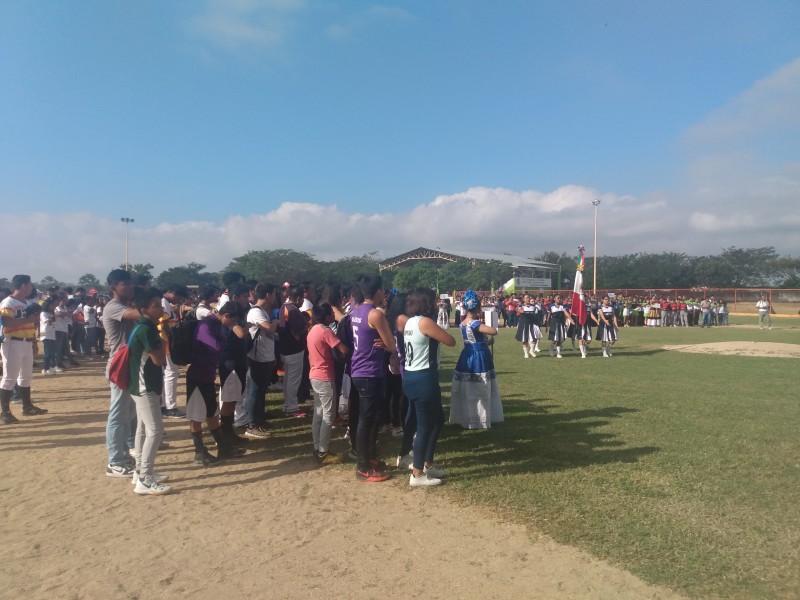 Inician eventos deportivos en Asunción Ixtaltepec
