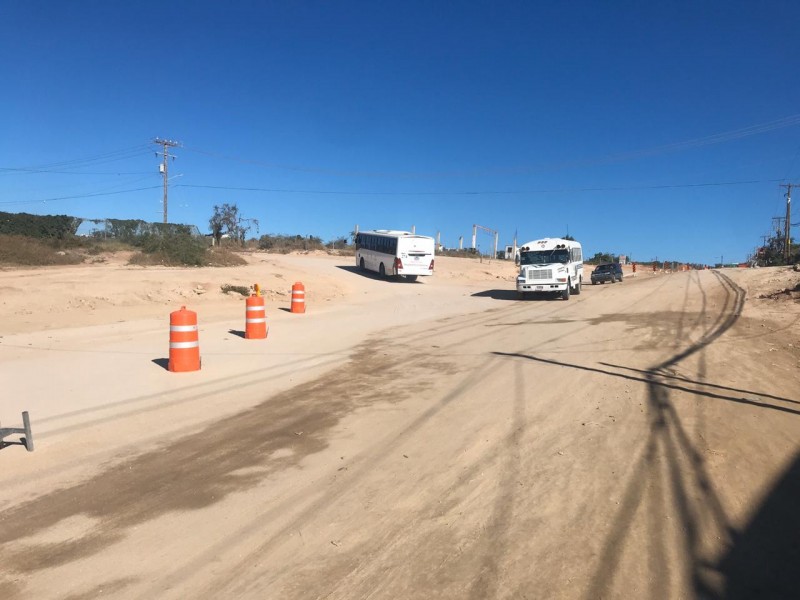 Inician obras de pavimentación en la calle Tamaral