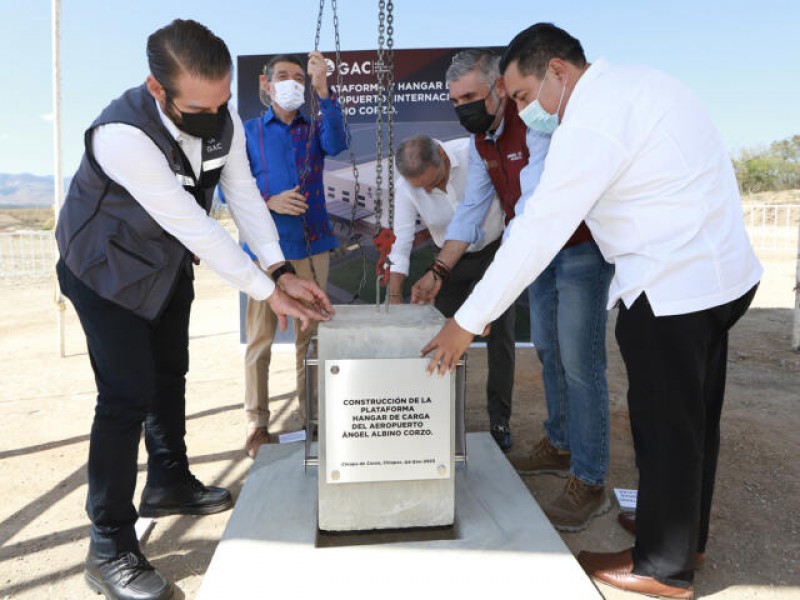 Inician obras de plataforma y hangar de carga en AIAAC