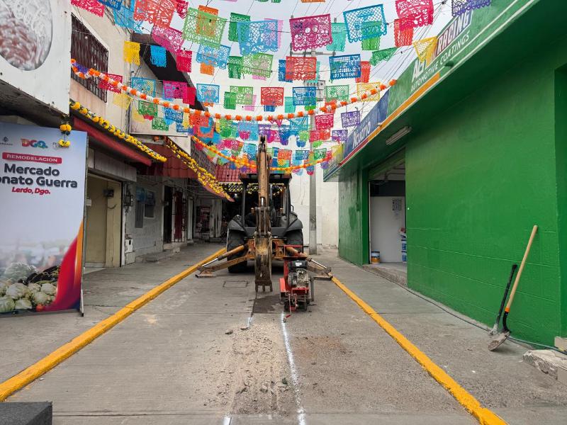 Inician remodelación del mercado Donato Guerra con obras de drenaje y pisos
