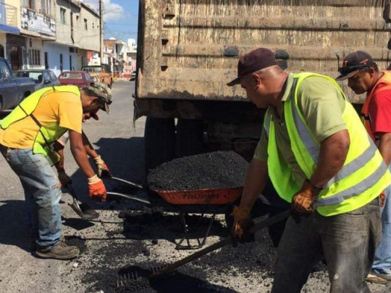 Iniciará bacheo de avenidas principales de Tepic, planea tu ruta.