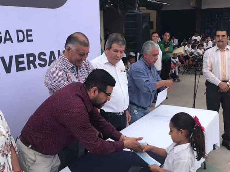 Iniciará inspección de entrega de beca universal