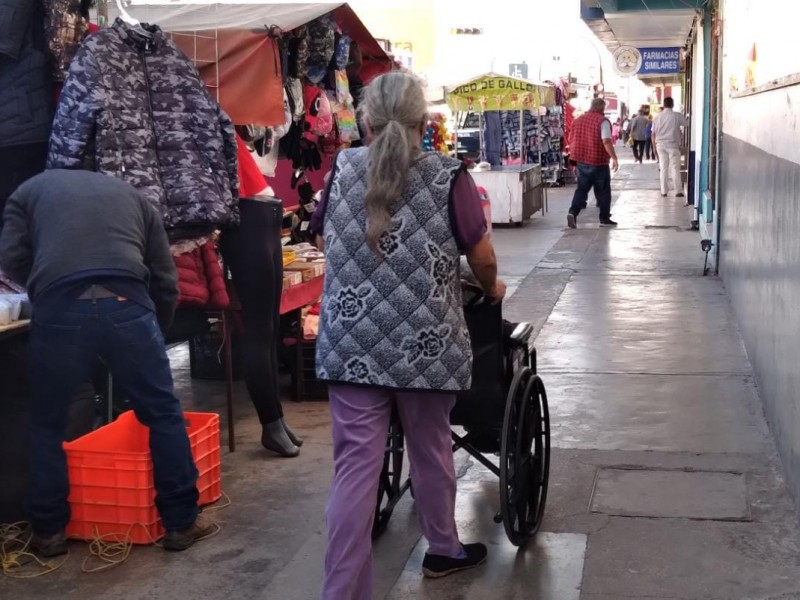 Iniciará vacunación de refuerzo para adultos mayores este jueves