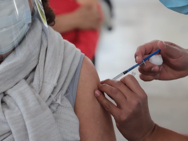 Iniciarán vacunación de rezagados en Michoacán en noviembre 