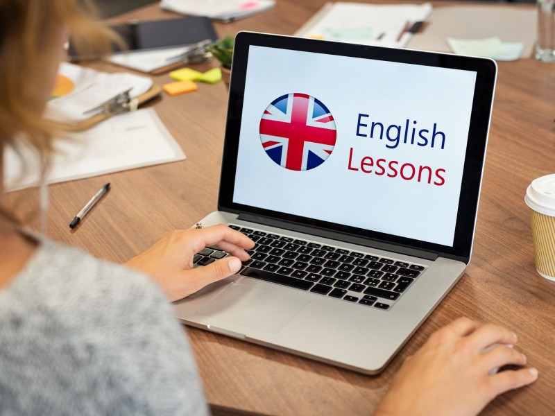 Iniciativa ciudadana “Hablemos Inglés” ofrece becas