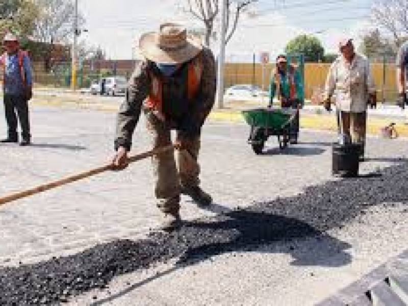 Inicio de obras públicas serán parte de la reactivación económica