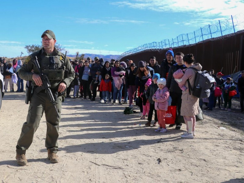 INM retorna a migrantes a la frontera sur