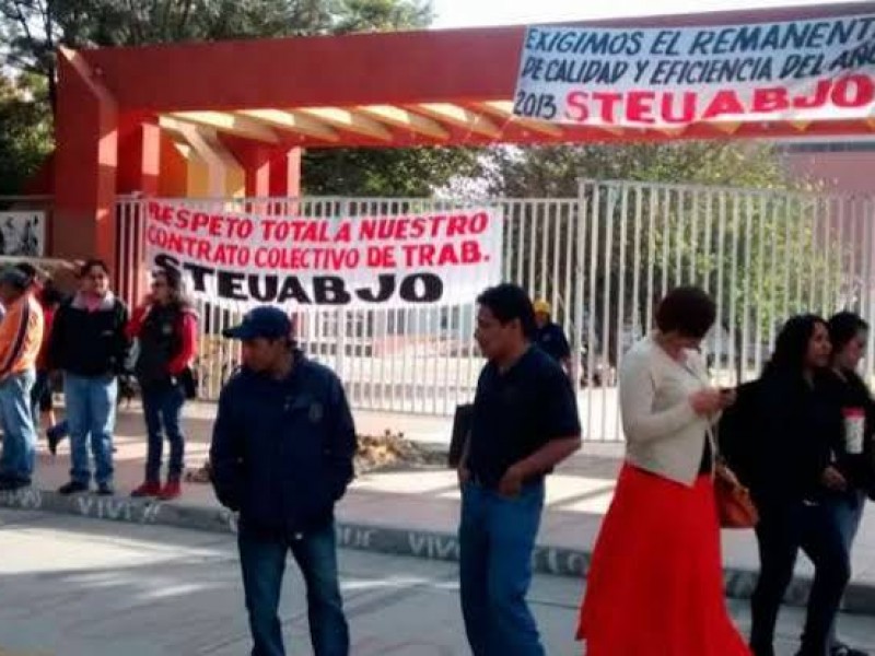 Inminente estallido de huelga en la UABJO