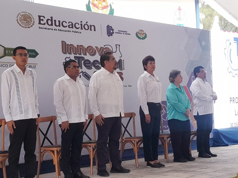 INNOVATECNM impulsa innovación tecnológica entre jóvenes de 4 estados en Veracruz