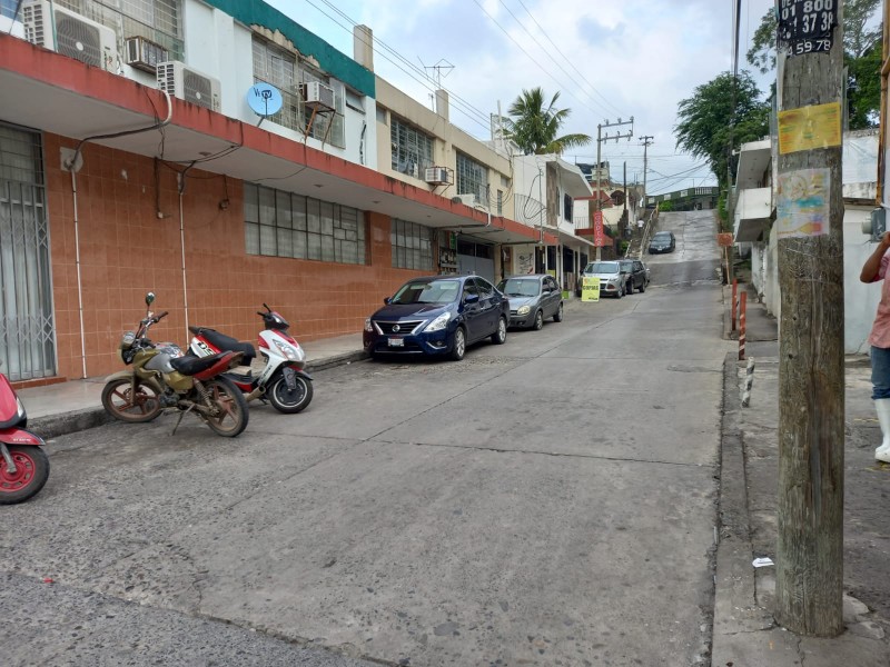 Inseguridad en Cerro de San Fernando por fallas del alumbrado