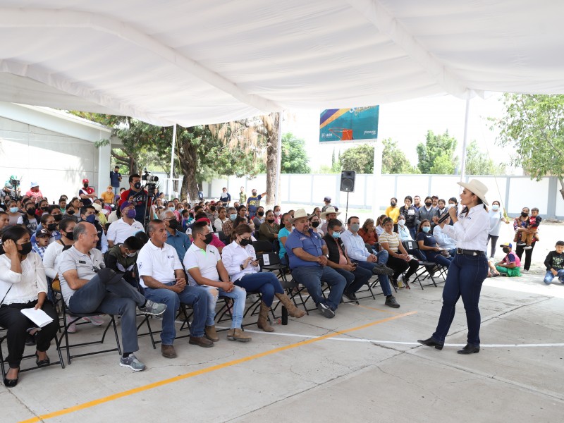 Inseguridad y falta de agua principales problemas en Los Ramírez.