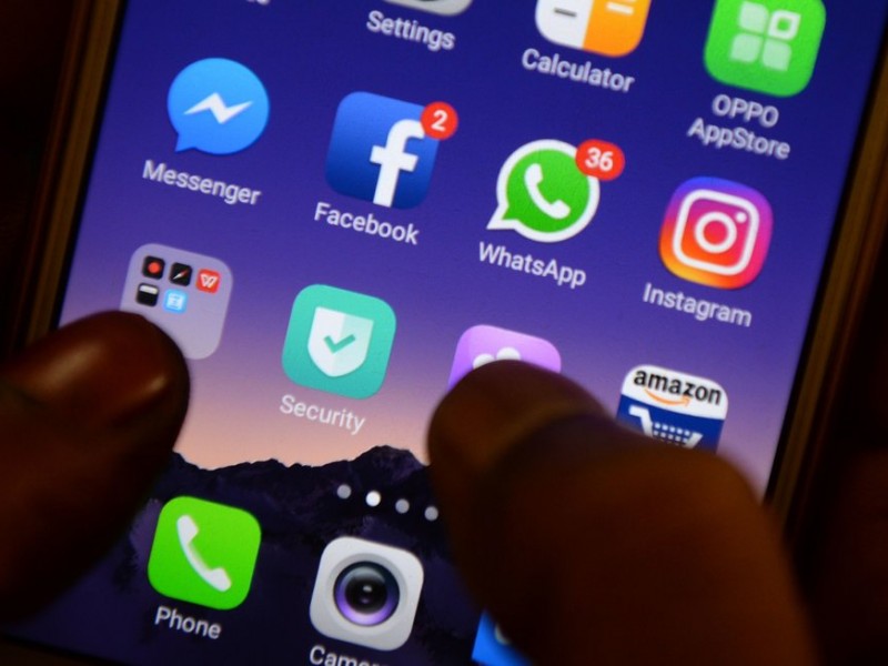 Instagram, WhatsApp y Facebook sufren problemas