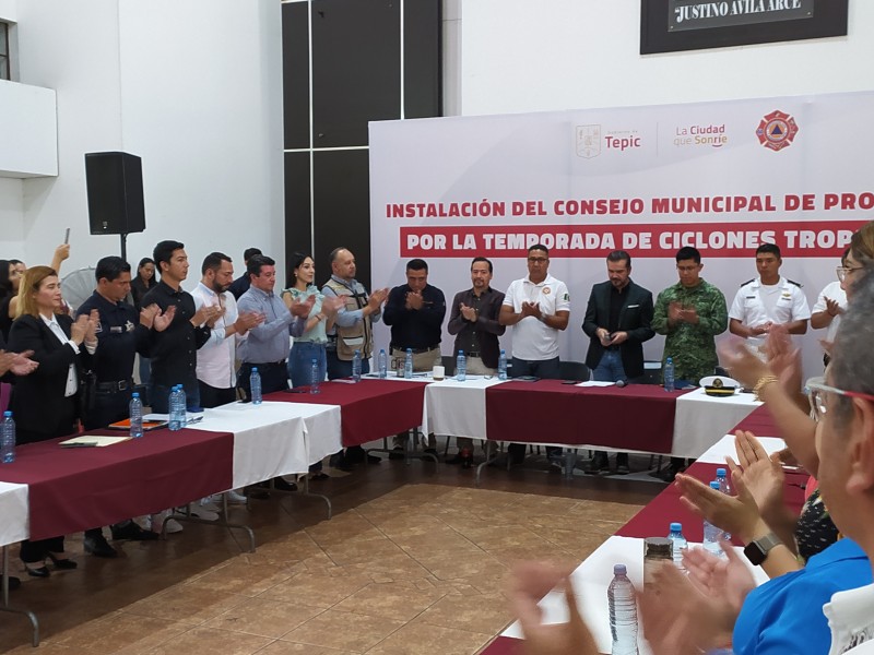 Instala Ayuntamiento Consejo municipal de protección civil