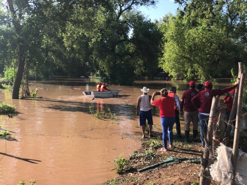 Instalan bordo para prevenir desbordamiento del Río en San Pedro