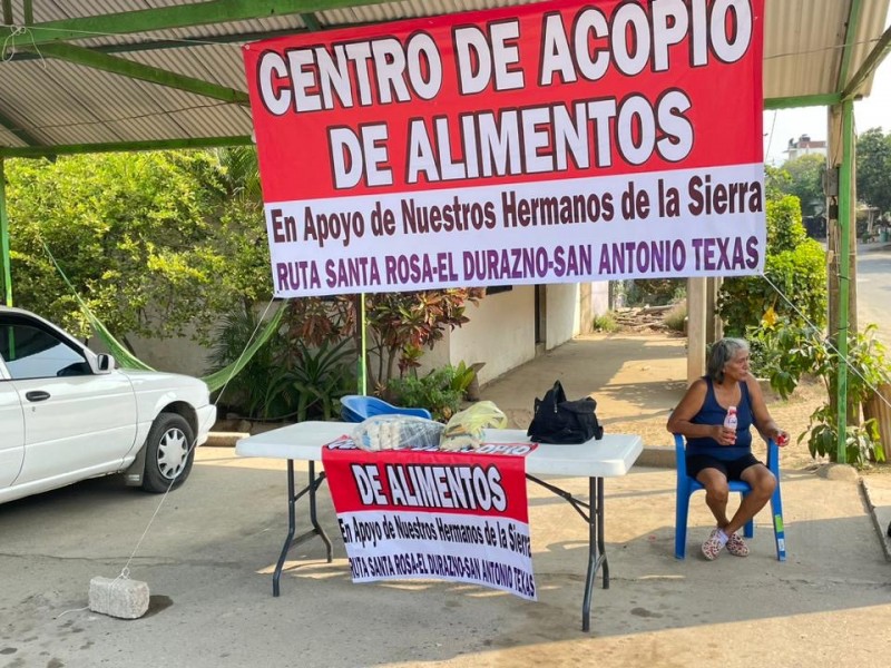 Instalan centro de acopio para habitantes bombardeados de la sierra