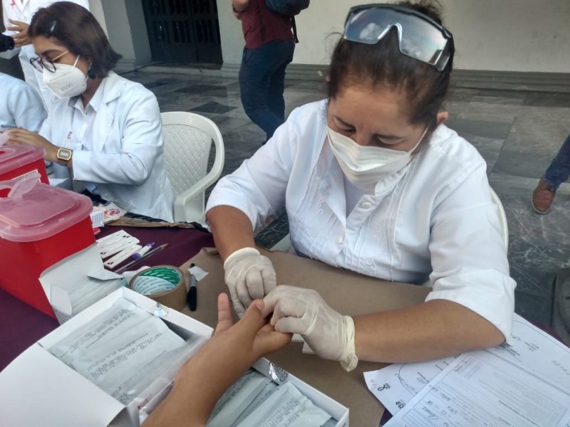 Instalan módulo para realizar pruebas rápidas de VIH en Veracruz