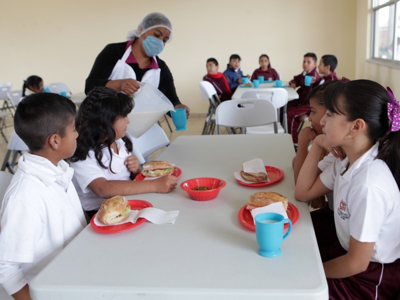 Instalan módulos para tramitar amparos de escuelas de tiempo completo