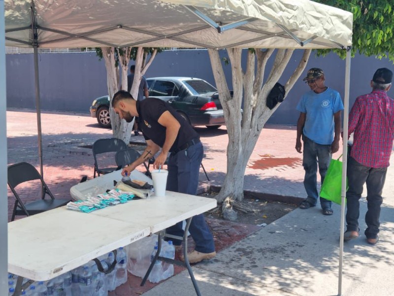 Instalan puntos de hidratación en Empalme por calor