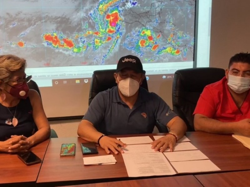 Instalan sesión permanente de PC por huracán “Rick” en Petatlán