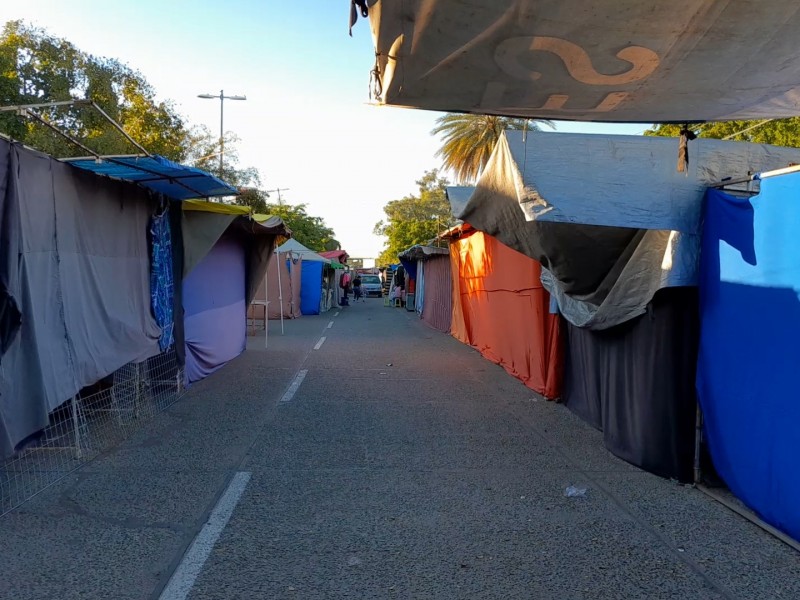 Instalan verbena navideña en Guasave, cambiarán lugar el próximo año