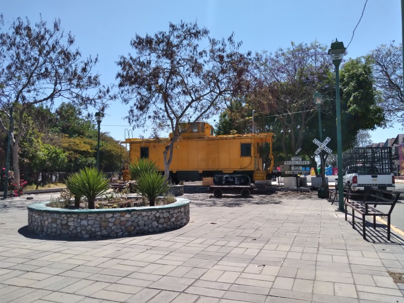 Instalarán corredor artesanal en Vagón Turístico, artesanos en desacuerdo.