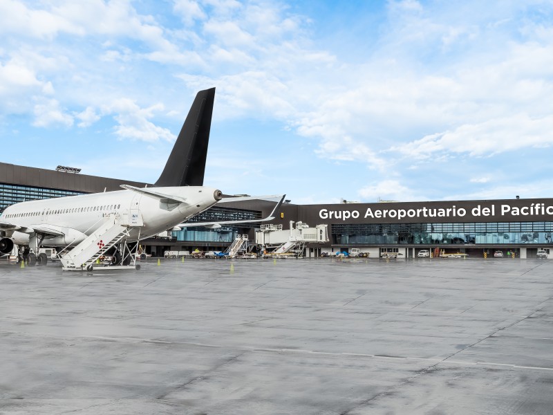 Instalarán laboratorios de pruebas covid-19 en 12 aeropuertos