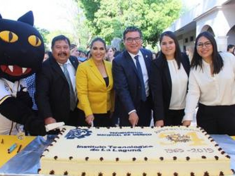 Instituto Tecnológico de la Laguna celebra 54 aniversario