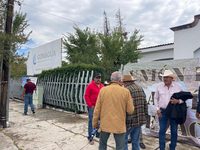 Integrantes de la Unión de Pozos Agrícolas exigen resolver 200 trámites pendientes