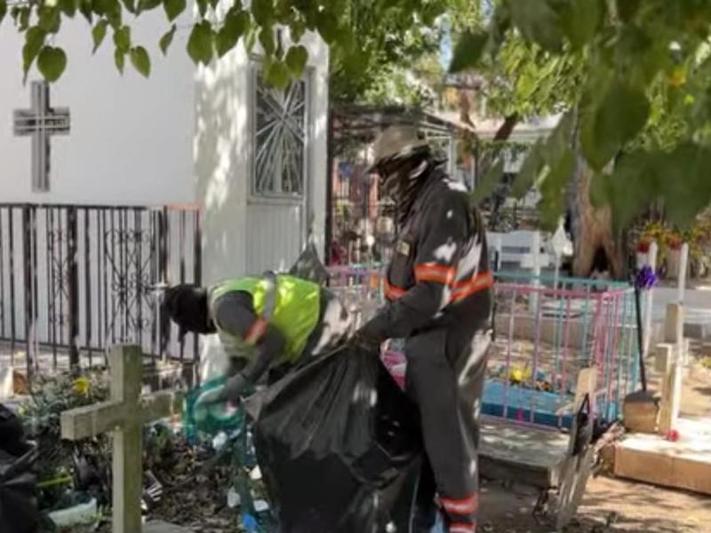 Intensifican limpieza en panteones de Nogales