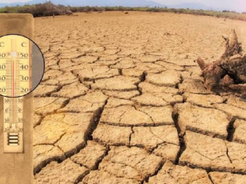Intenso calor amenaza la salud y el campo en Guanajuato