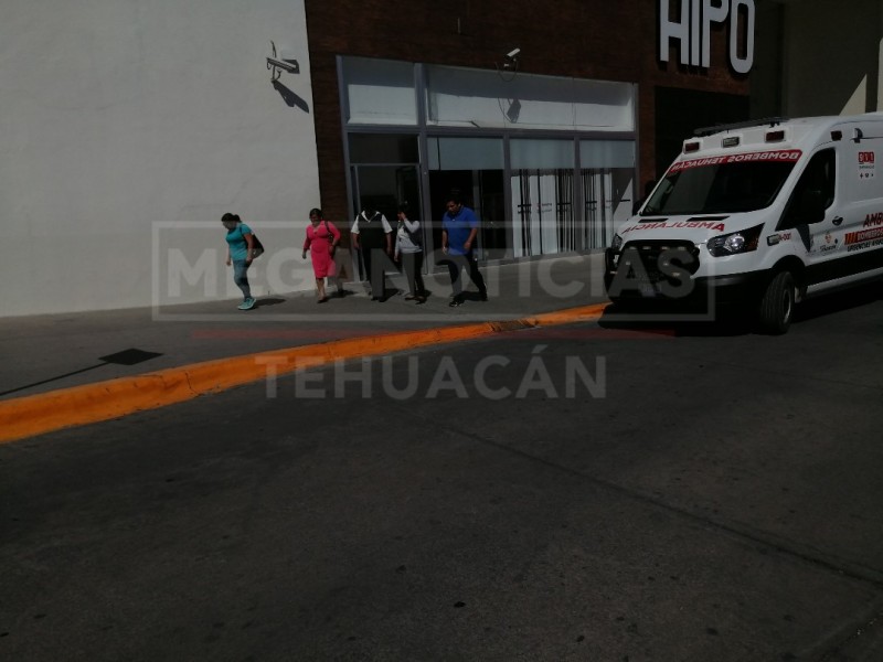 Intentan robar dinero a un cuentahabiente al salir del banco