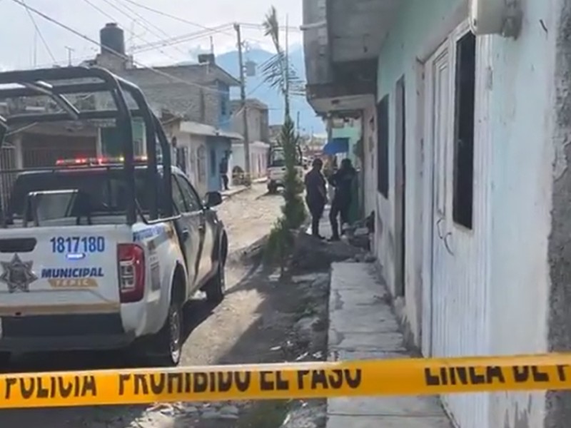 Intento de homicidio en Tepic; agresores huye, terminan correteados con machete