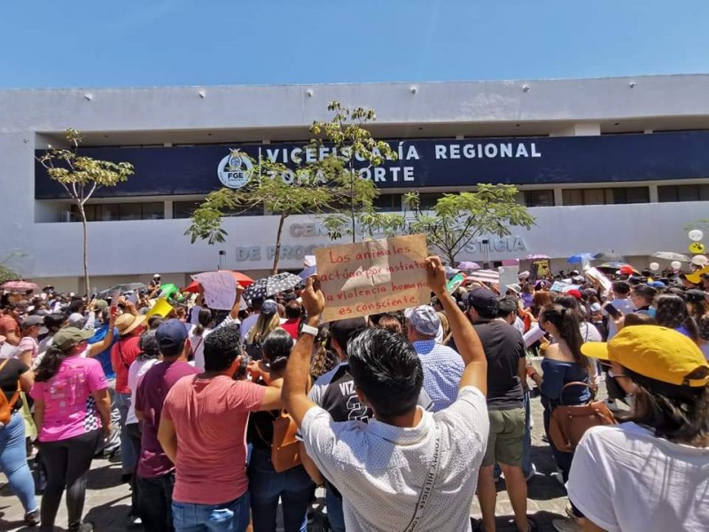 Interponen denuncia colectiva, exigen justicia para Rodolfo Corazón