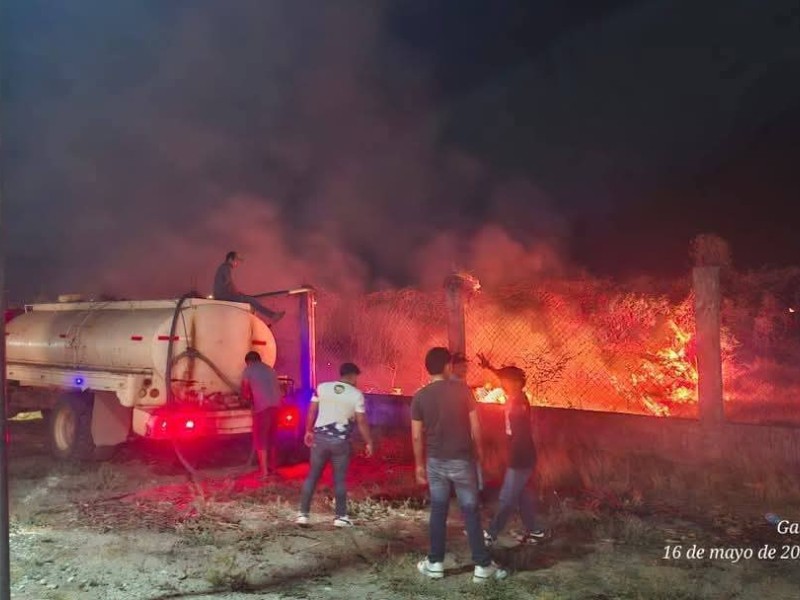 Intervención sofoca Incendio en escuela secundaria de Unión Hidalgo