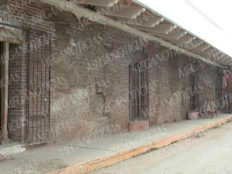 Intervienen 22 viviendas con valor patrimonial en Tehuantepec
