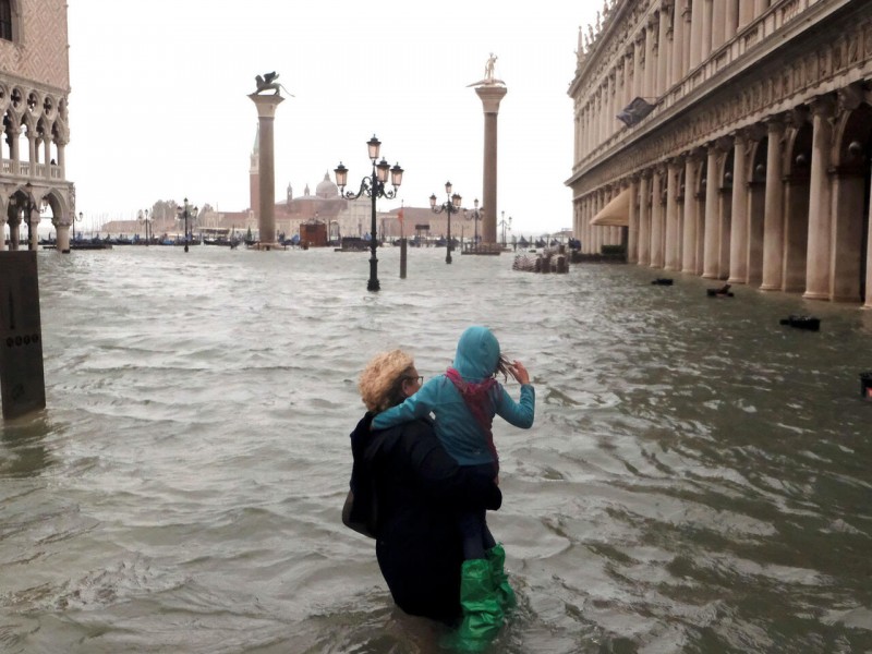 Inundaciones en Italia dejan 10 muertos