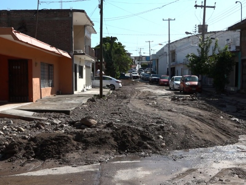 Inundaciones son provocadas por ineficiencia de gobernantes, acusan