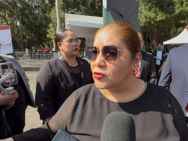 Investiga SEV abusos en cobros de uniformes