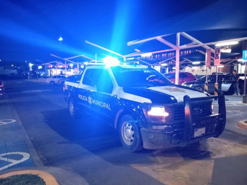 Investigan muerte de un hombre afuera de taquería en Santa Rosa Jáuregui