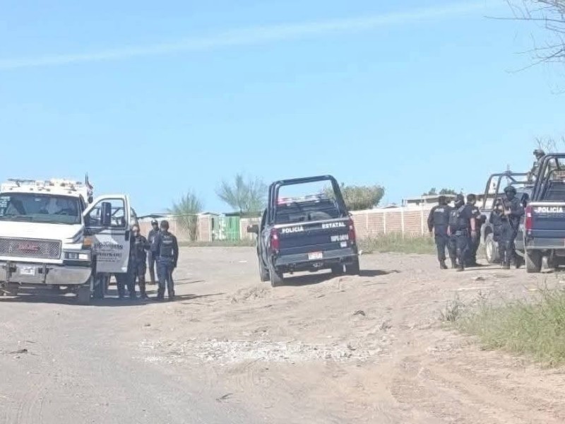 Investigan vehículo abandonado con impactos de bala en Ciudad Constitución