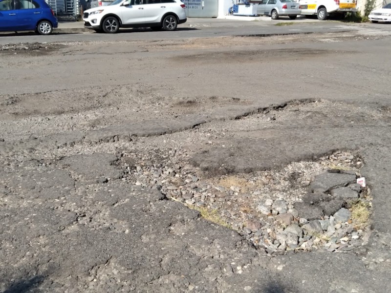 Invierte Ayuntamiento capitalino $11 mdp en bacheo de calles