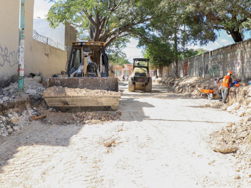 Invierten 7 MDP en pavimentación en la capital