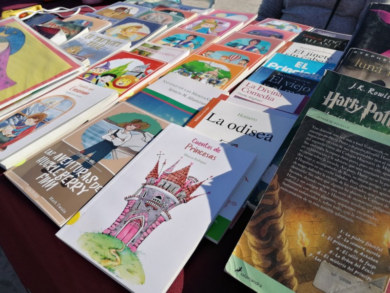 Invita Centro Cultural a Feria del Libro