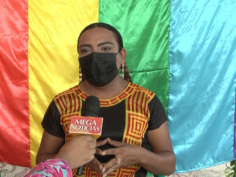 Invita comunidad LGBT+ de Tehuantepec a marcha el próximo lunes