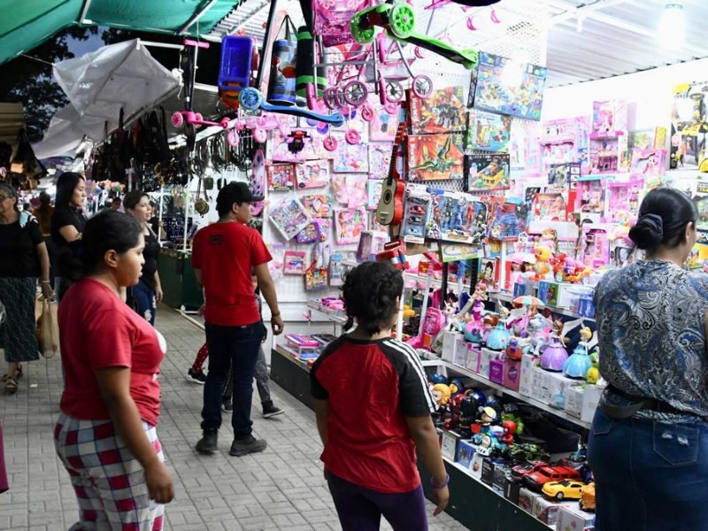 Invita Guamúchil a su esperada verbena decembrina