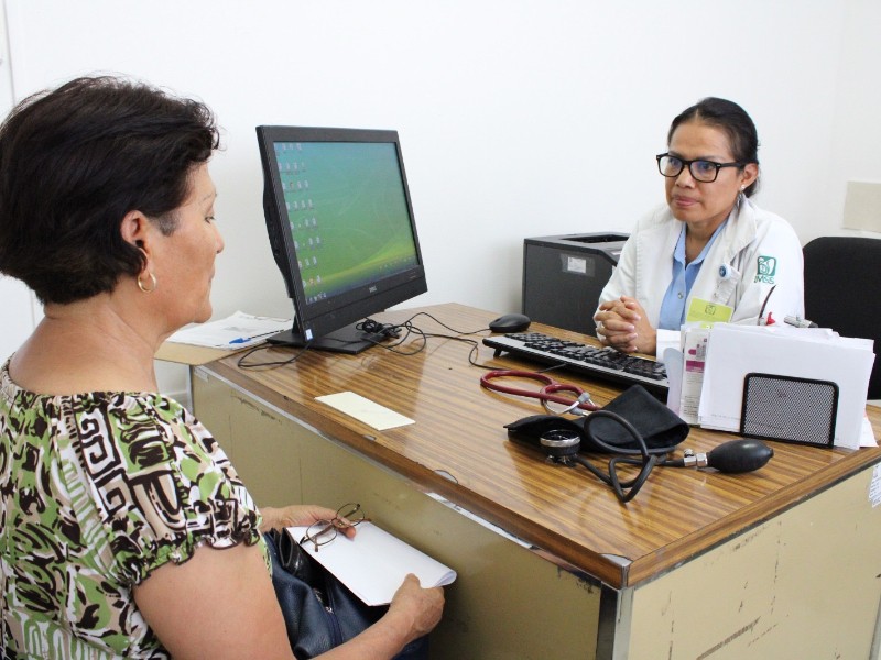 Invita IMSS a descargar app para agilizar trámites y consultas