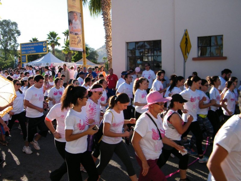 Invitan a carrera para concientizar sobre el cáncer de mama