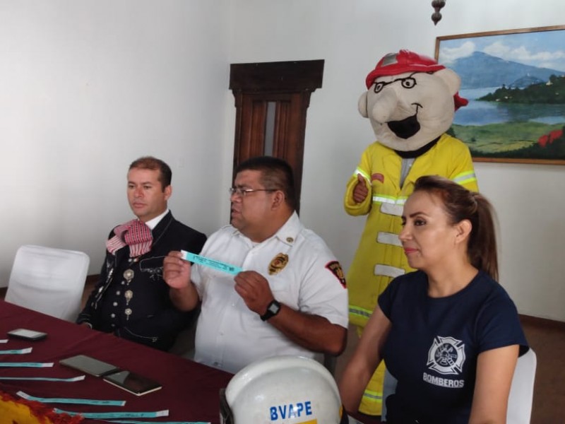 Invitan a Charreada a beneficio de bomberos voluntarios