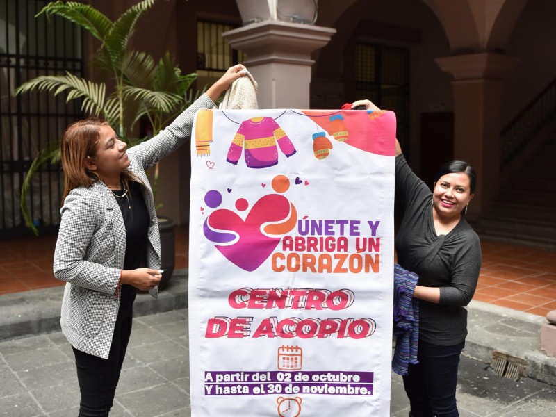 Invitan a colecta de ropa invernal en Xalapa